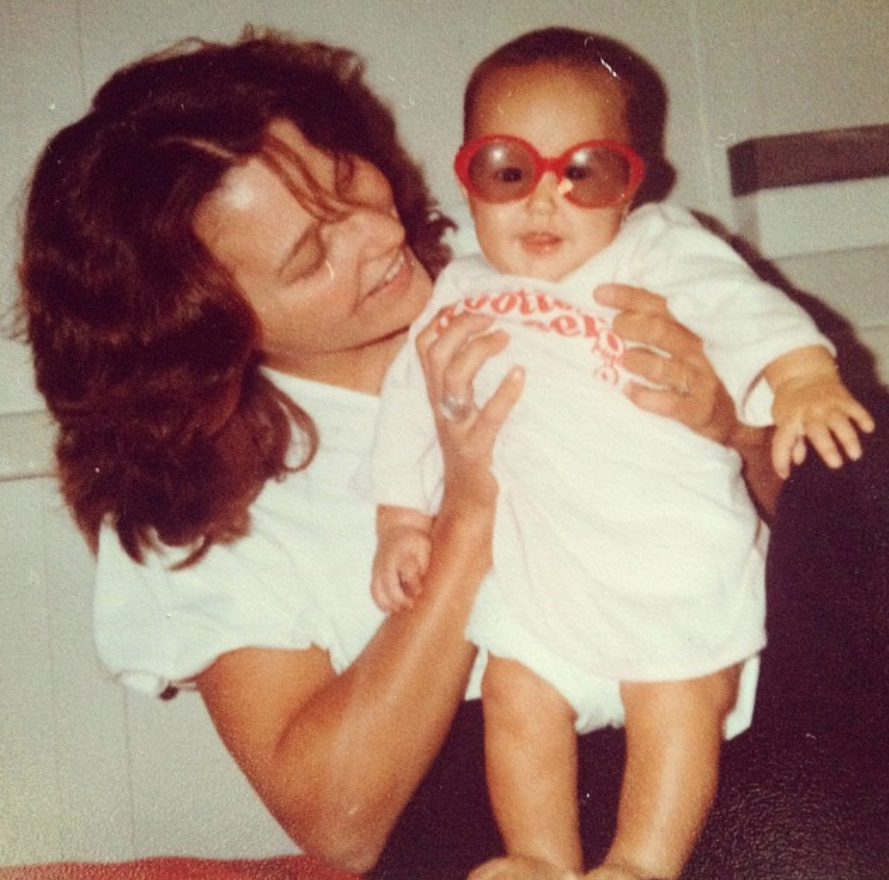 MOA: Jaad Kuujus: Everyone Says I Look Like My Mother